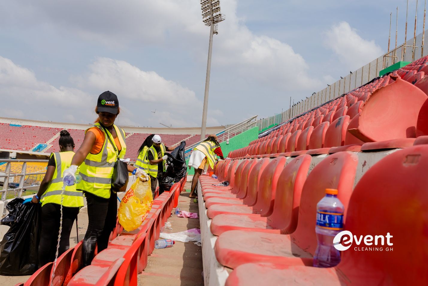 Dansworld event cleaning team at a stadium